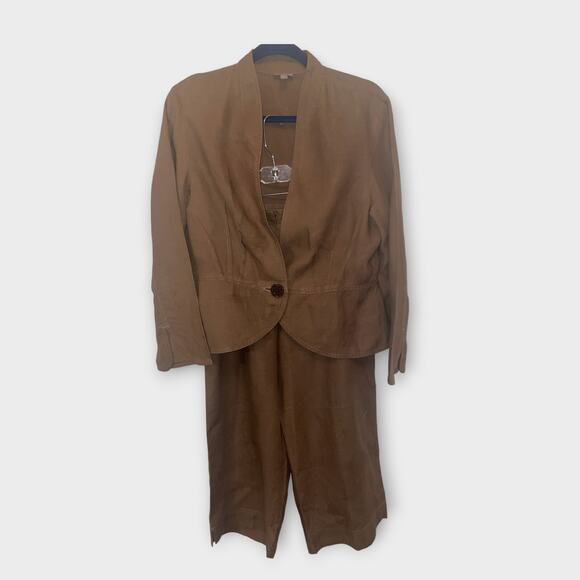 J. Jill two piece suit Sz 10P-MP Brown  pants and jacket EUC - Picture 1 of 3